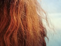 ¿Cansada del pelo encrespado?