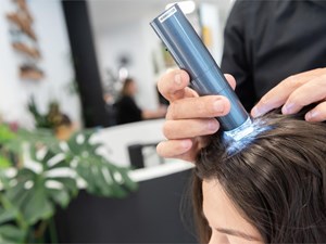 Mitos y verdades sobre el diagnóstico capilar con microcámara